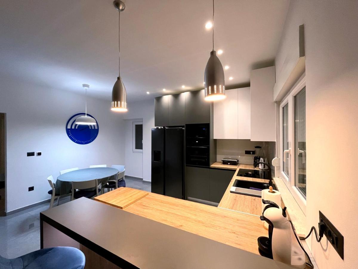 Experience Sibenik Apartments Bagian luar foto