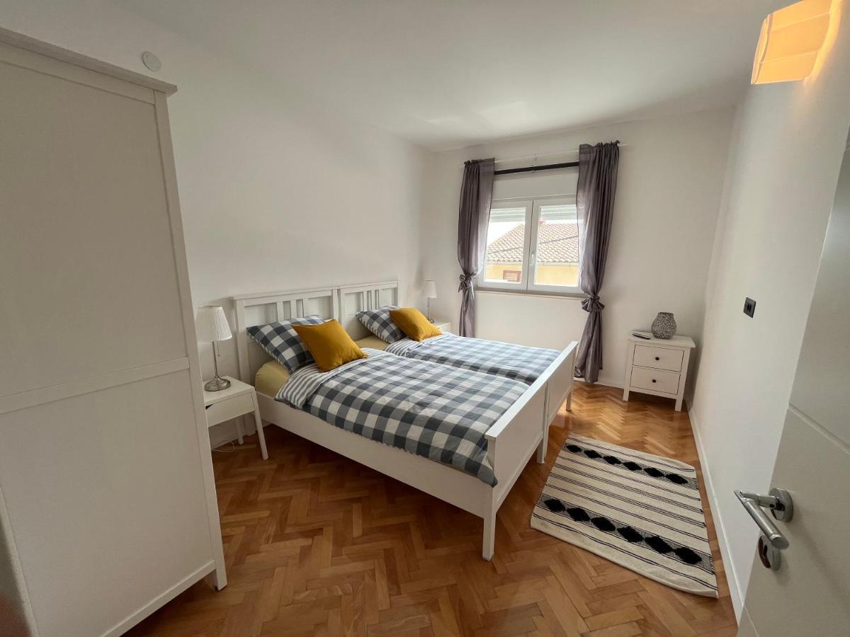 Experience Sibenik Apartments Bagian luar foto