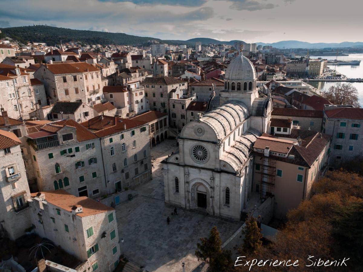 Experience Sibenik Apartments Bagian luar foto
