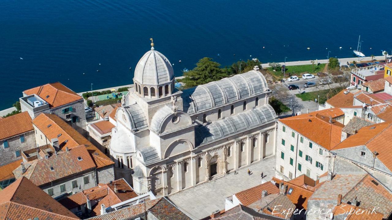 Experience Sibenik Apartments Bagian luar foto